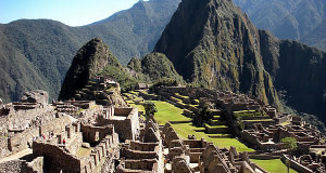 Machu Picchu, Pérou. Author and Copyright Nello and Nadia Lubrina