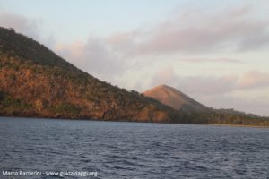 Mont Tamasua, Nabukeru, Yasawa, Fidji. Auteur et copyright Marco Ramerini.