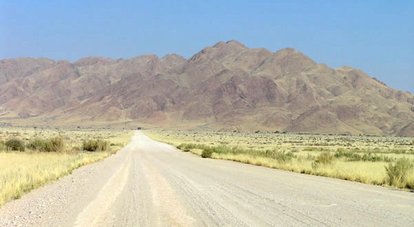 Naukluft Mountains (Naukluftberge), Namib-Naukluft N.P., Namibie. Auteur Marco Ramerini.