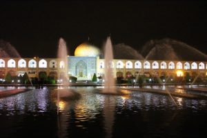 Place Naqsh-e jahān, Esfahan, Iran. Auteur et Copyright Marco Ramerini,