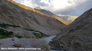 Les gorges de l'Indus, Baltistan, Pakistan. Auteur et Copyright Marco Ramerini